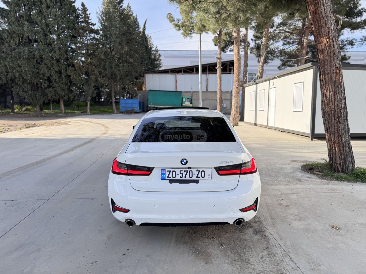 BMW 330 - фото 6
