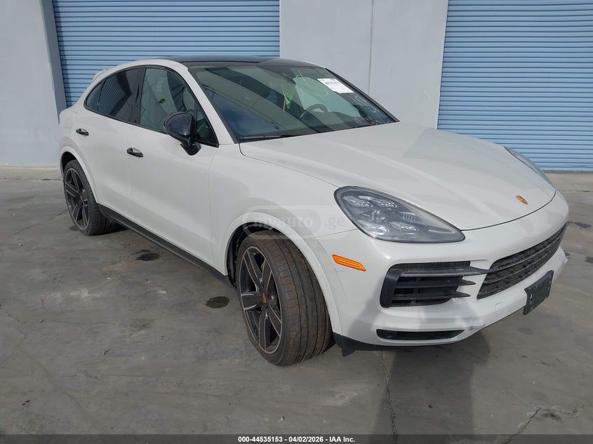 Porsche Cayenne - фото 1