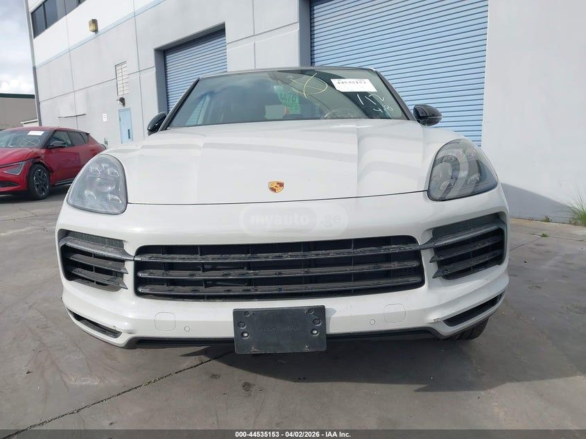 Porsche Cayenne - фото 10