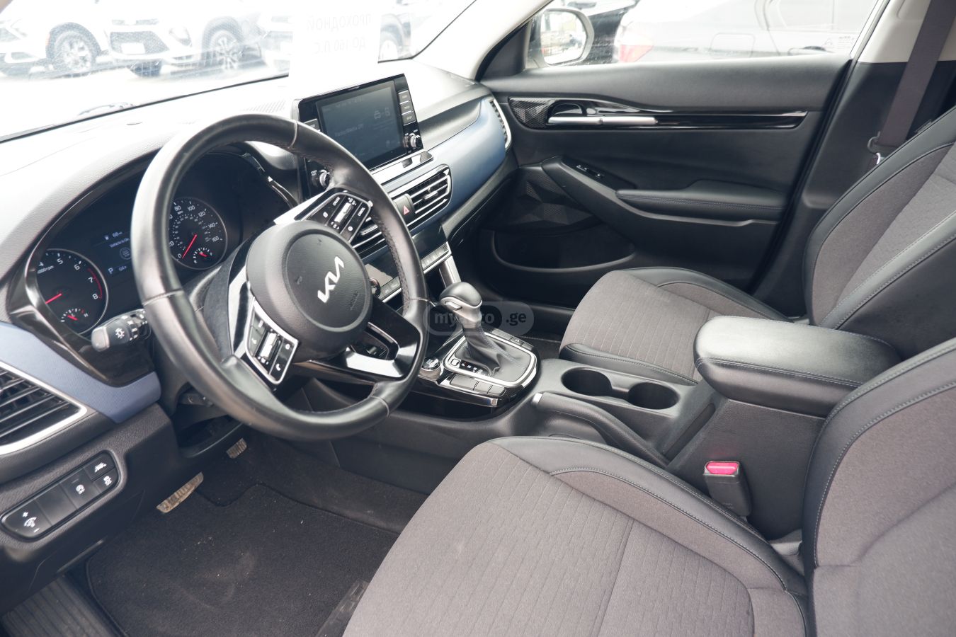 Kia Seltos 2022 — миниатюра 9