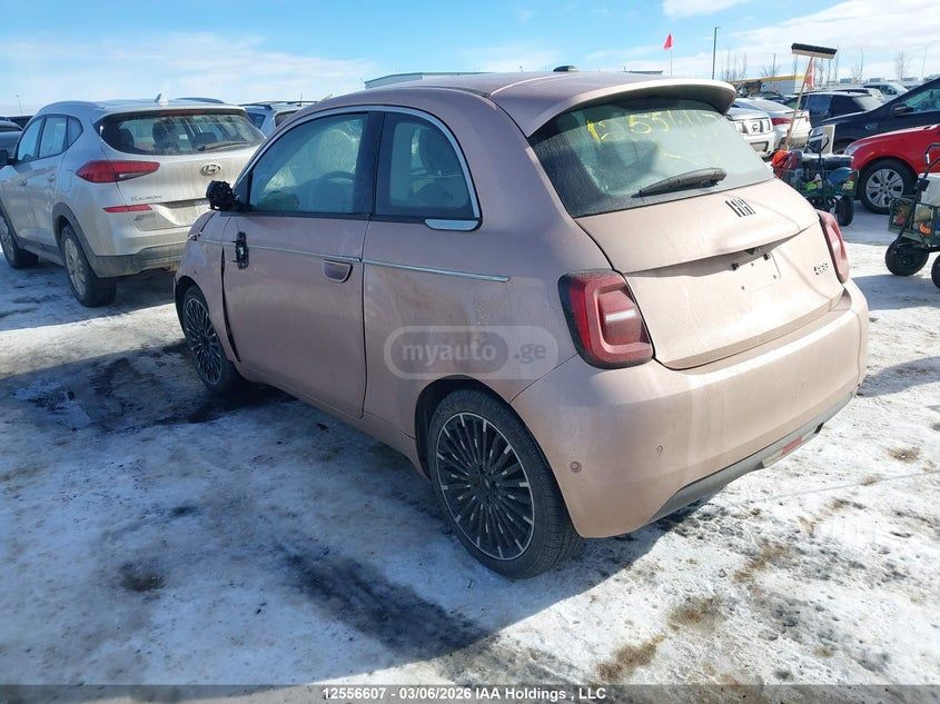 Fiat 500e 2024 — миниатюра 3
