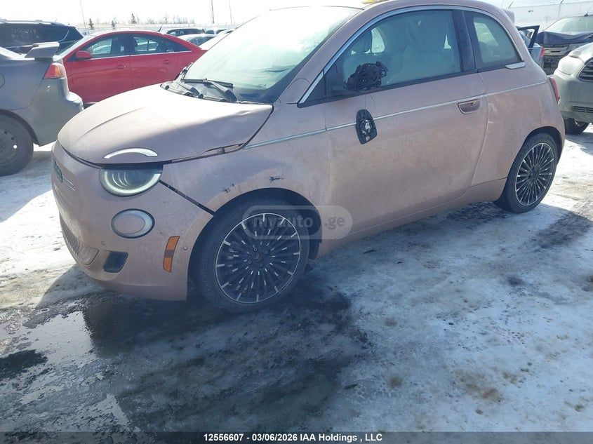 Fiat 500e 2024 — миниатюра 6