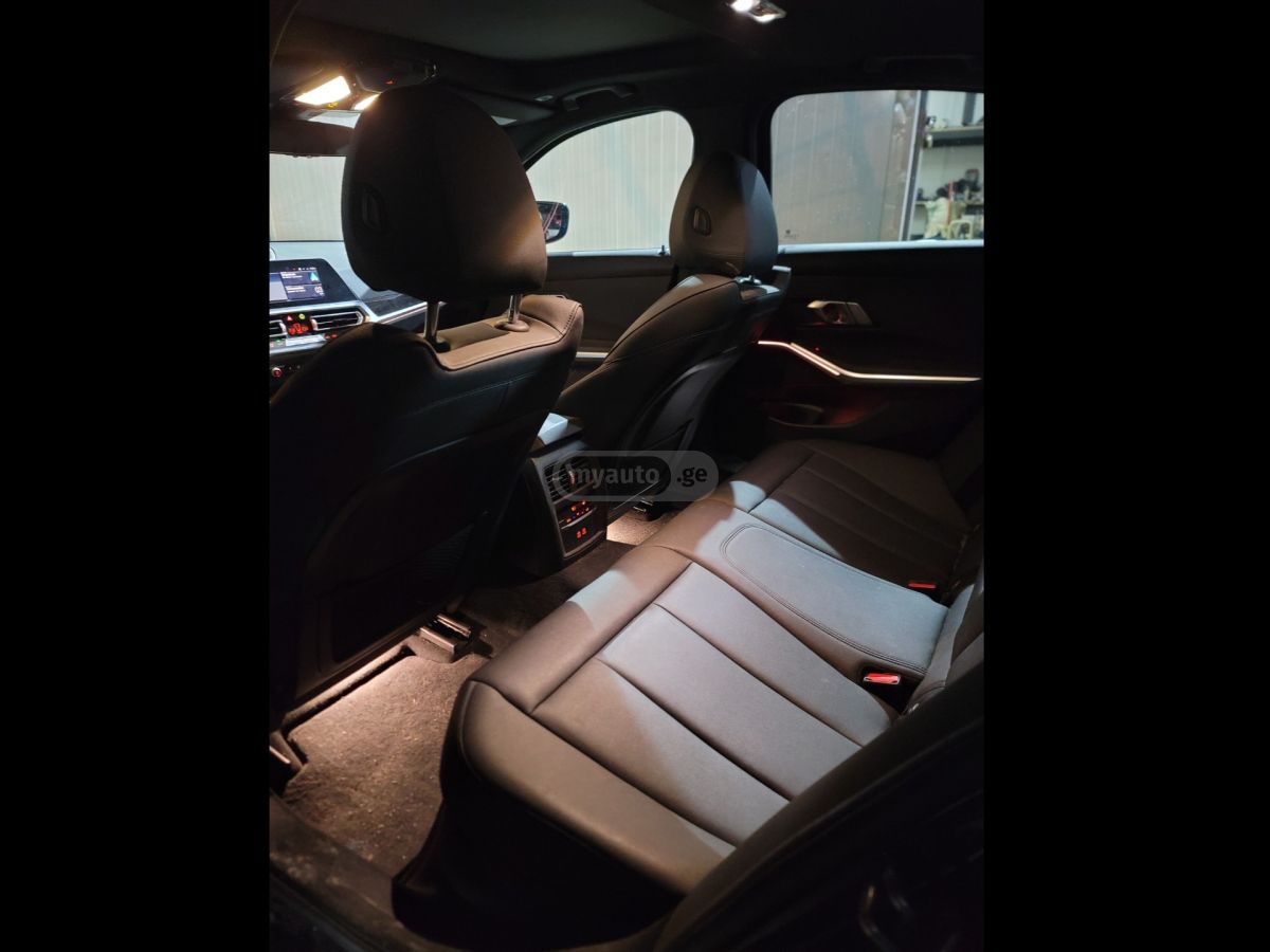 BMW 330 - фото 5