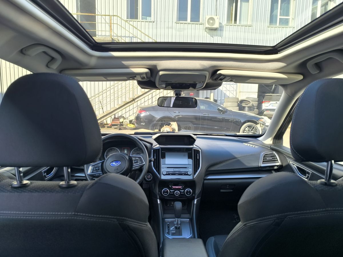 Subaru Premium 4dr All-Wheel Drive CV — миниатюра 10