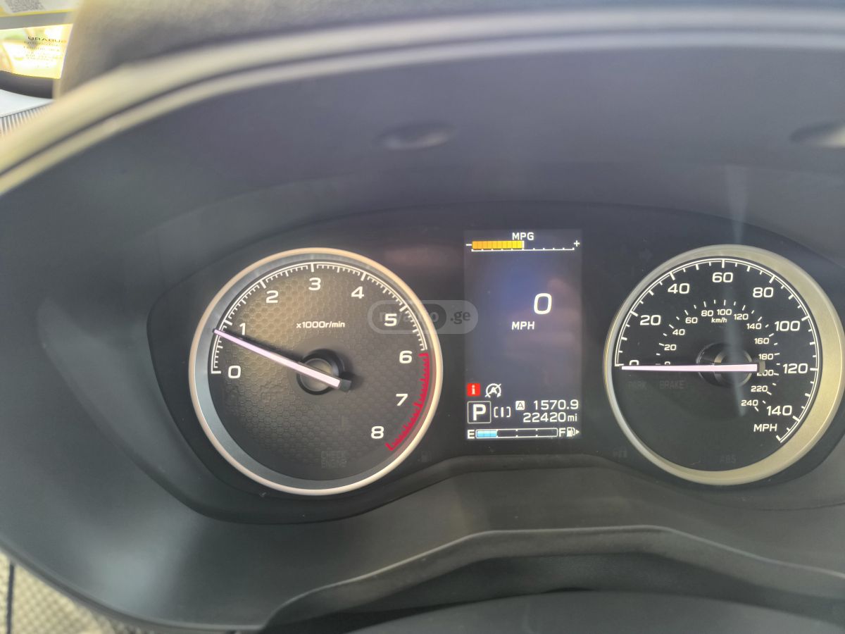 Subaru Premium 4dr All-Wheel Drive CV — миниатюра 11