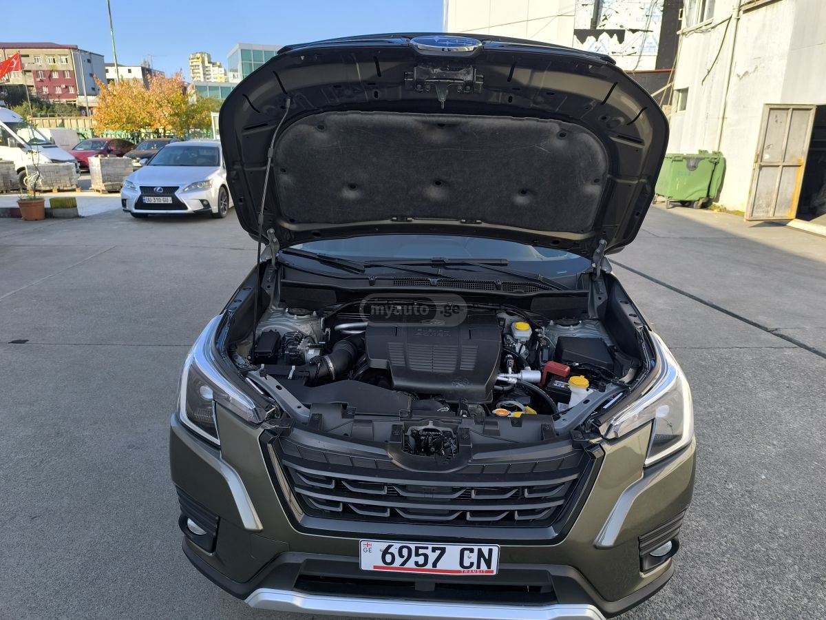 Subaru Premium 4dr All-Wheel Drive CV — миниатюра 13