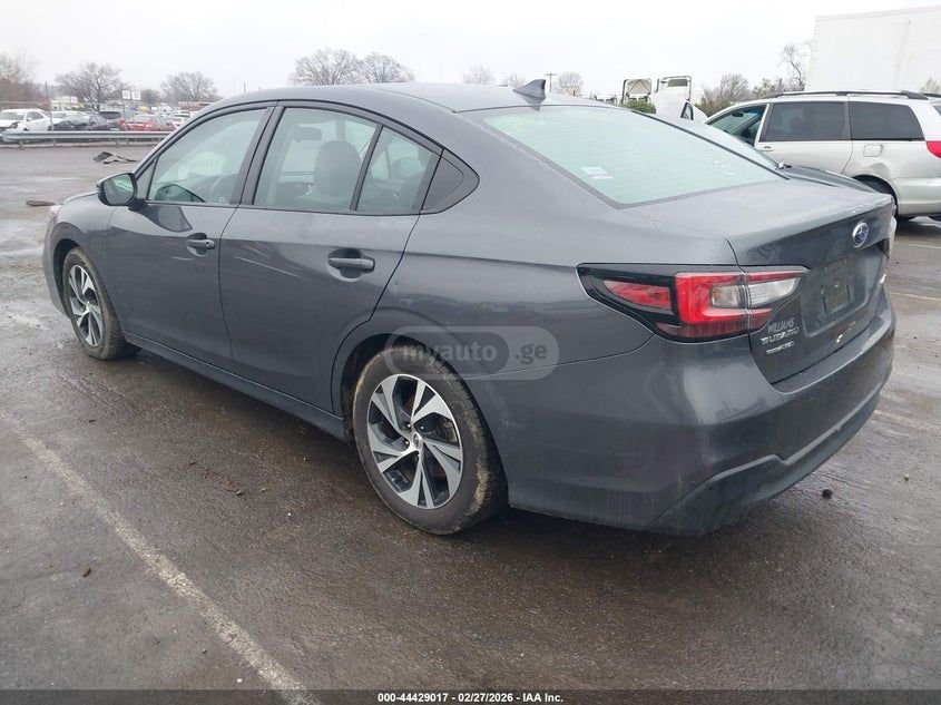 Subaru Legacy 2024 — миниатюра 3