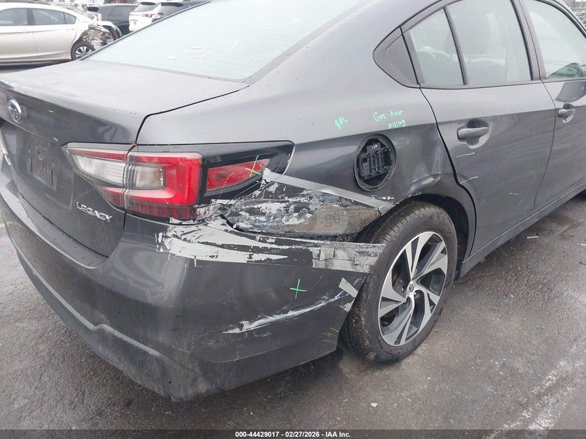 Subaru Legacy 2024 — миниатюра 6