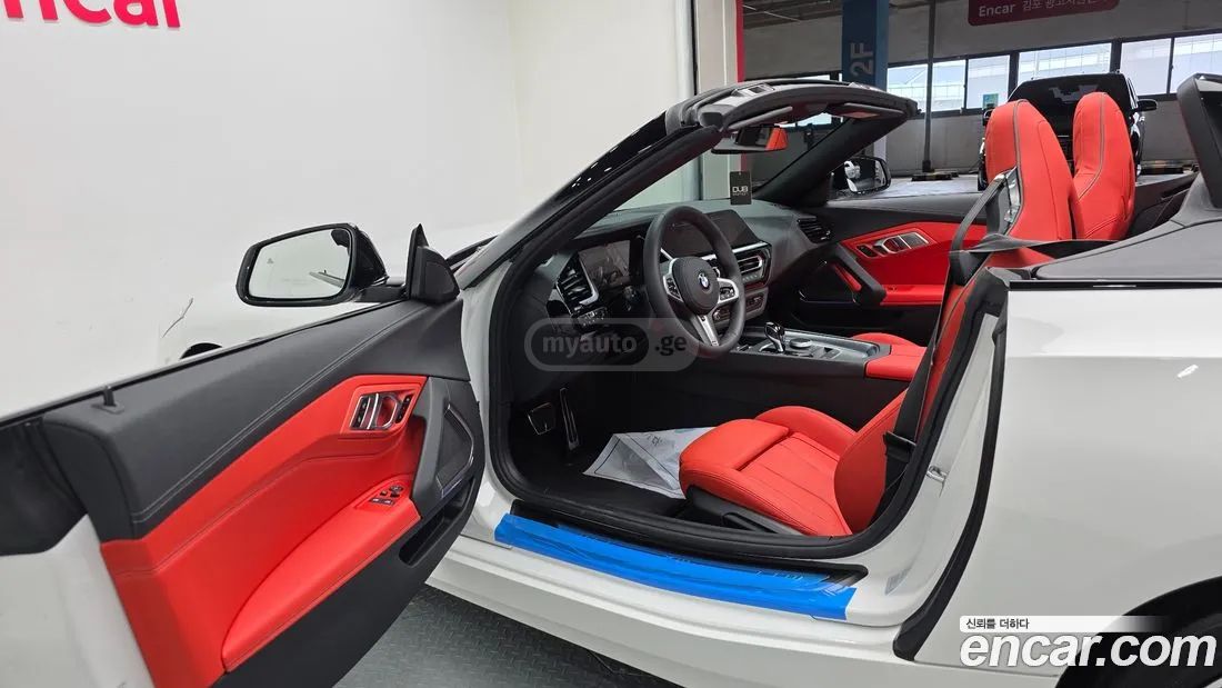 BMW Z4 2025 — миниатюра 10