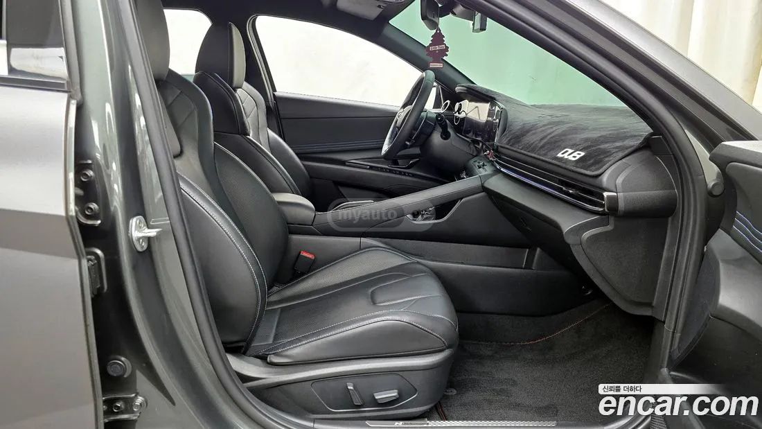 Hyundai Elantra - фото 11