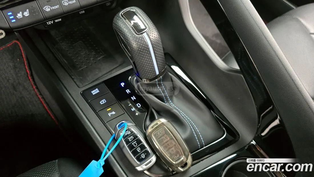 Hyundai Elantra - фото 9