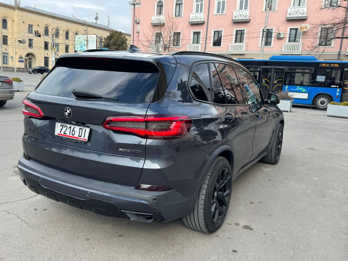 BMW X5 - фото 6