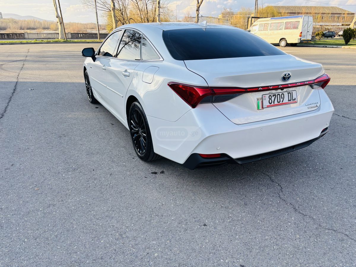 Toyota limited — миниатюра 3