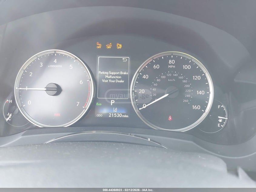 Lexus IS 300 2024 — миниатюра 7