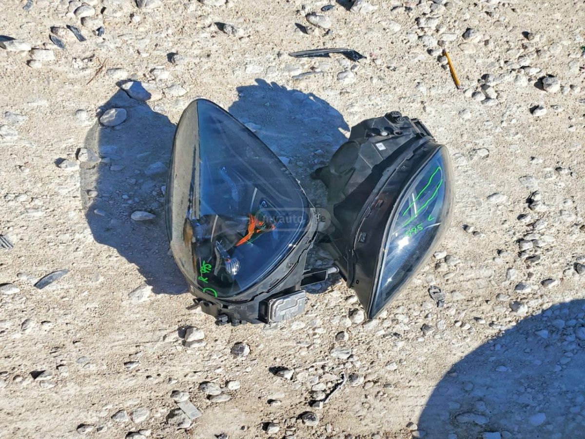 Porsche Cayenne S 2025 — миниатюра 13