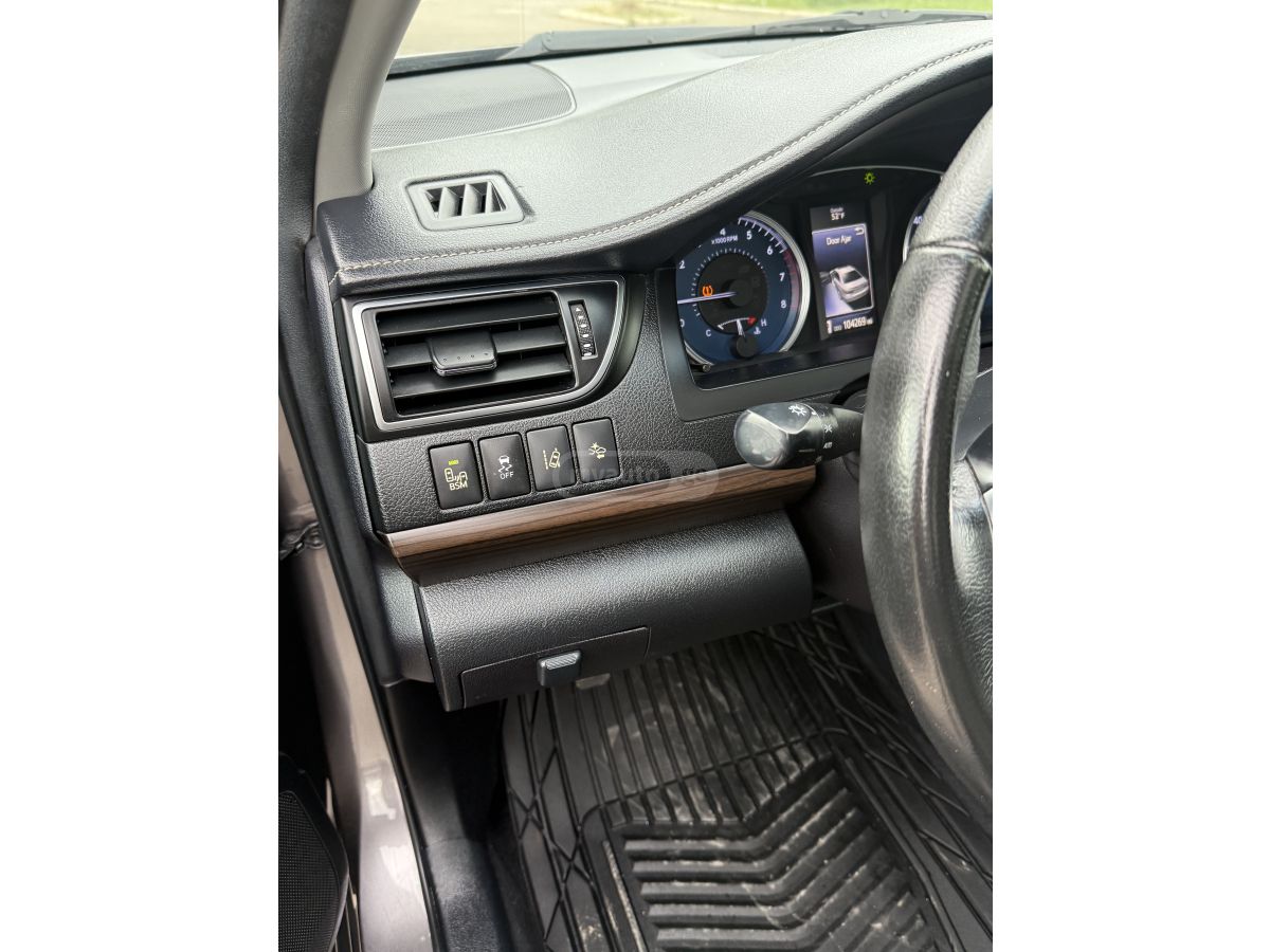 Toyota Camry - фото 13