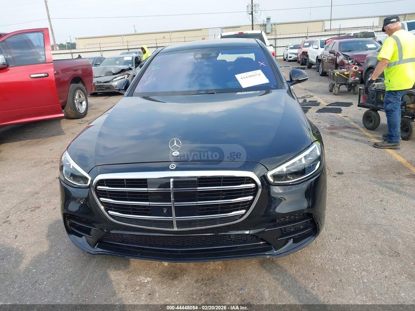 Mercedes-Benz S 500 Base S 500 4dr All-Wheel Drive 2022 — миниатюра 13