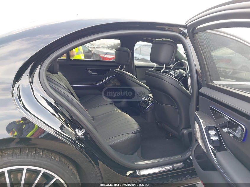 Mercedes-Benz S 500 Base S 500 4dr All-Wheel Drive 2022 — миниатюра 8