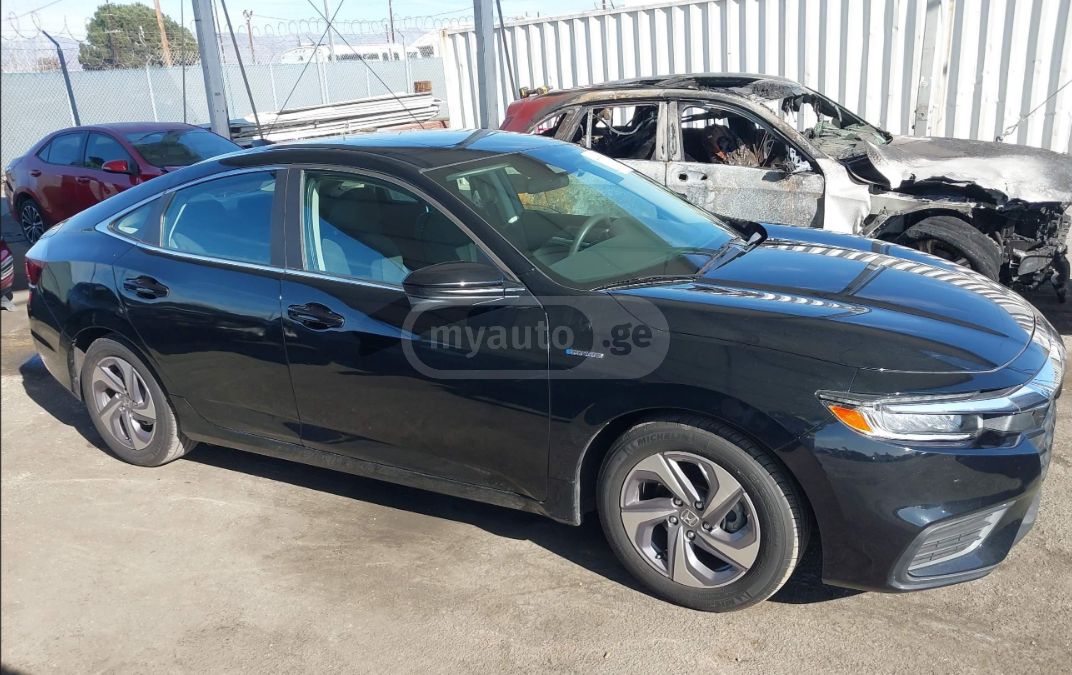 Honda Insight - фото 1