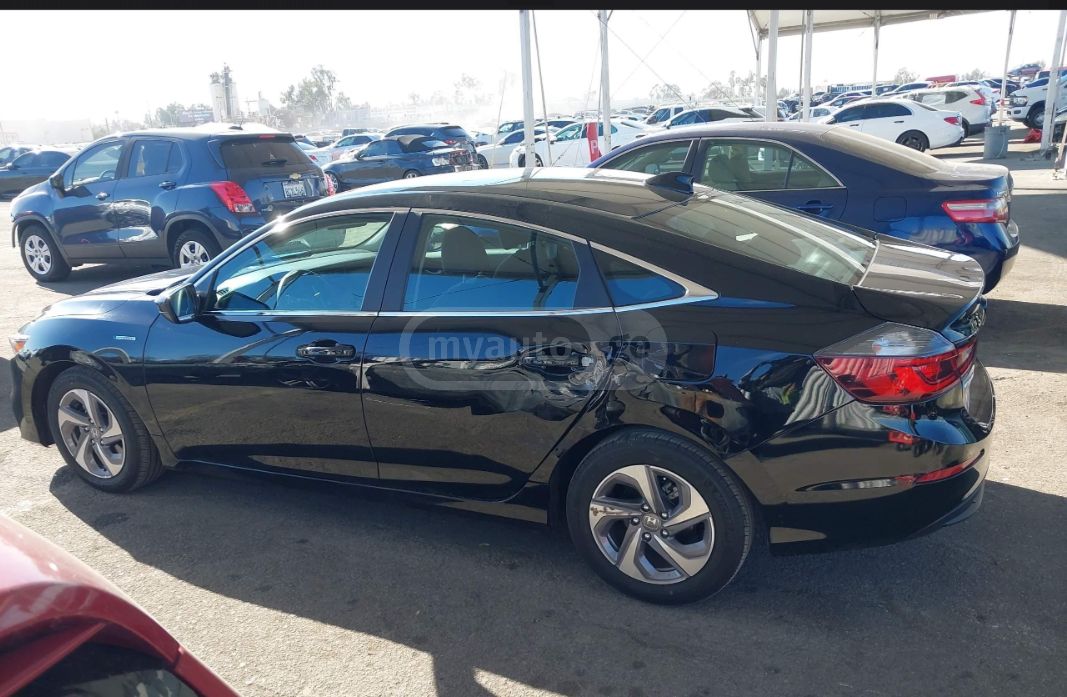 Honda Insight - фото 2