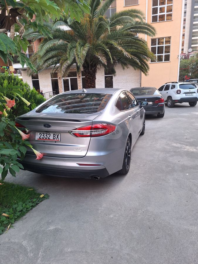 Ford Fusion - фото 3