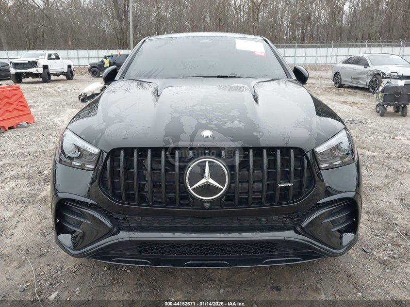 Mercedes-Benz GLE 53 - фото 10