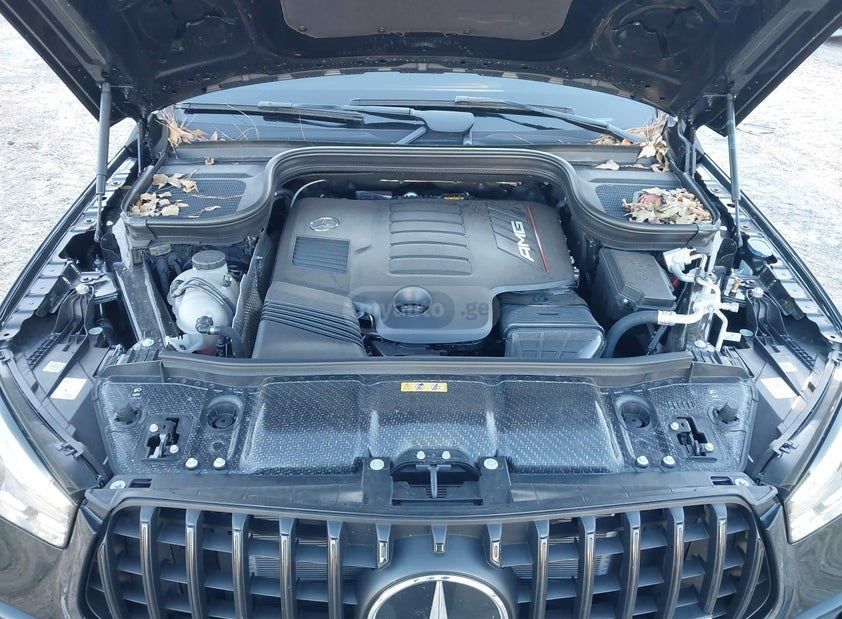 Mercedes-Benz GLE 53 - фото 8