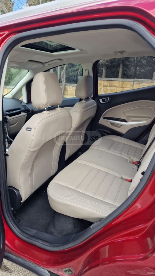Ford EcoSport Titanium 4x4 Sport Utility Aut 2020 — миниатюра 8