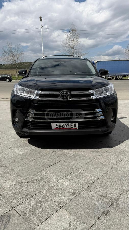 Toyota Highlander - фото 14