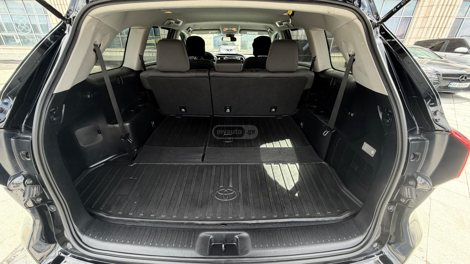 Toyota Highlander - фото 6