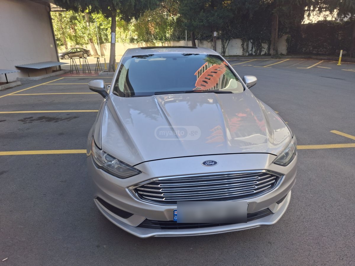Ford Fusion - фото 7