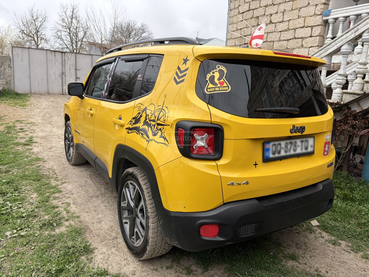 Jeep Renegade - фото 3