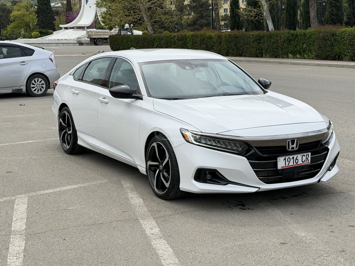 Honda Accord - фото 3