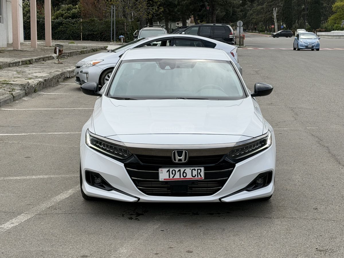 Honda Accord - фото 4