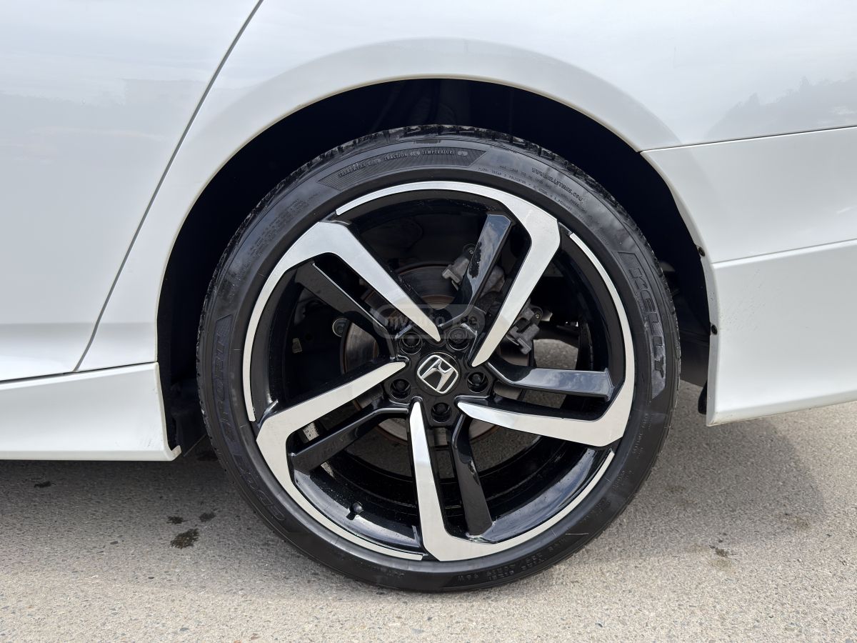 Honda Accord - фото 7