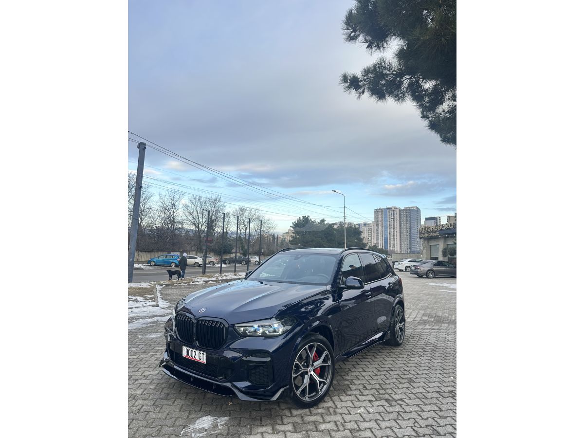 BMW X5 - фото 2