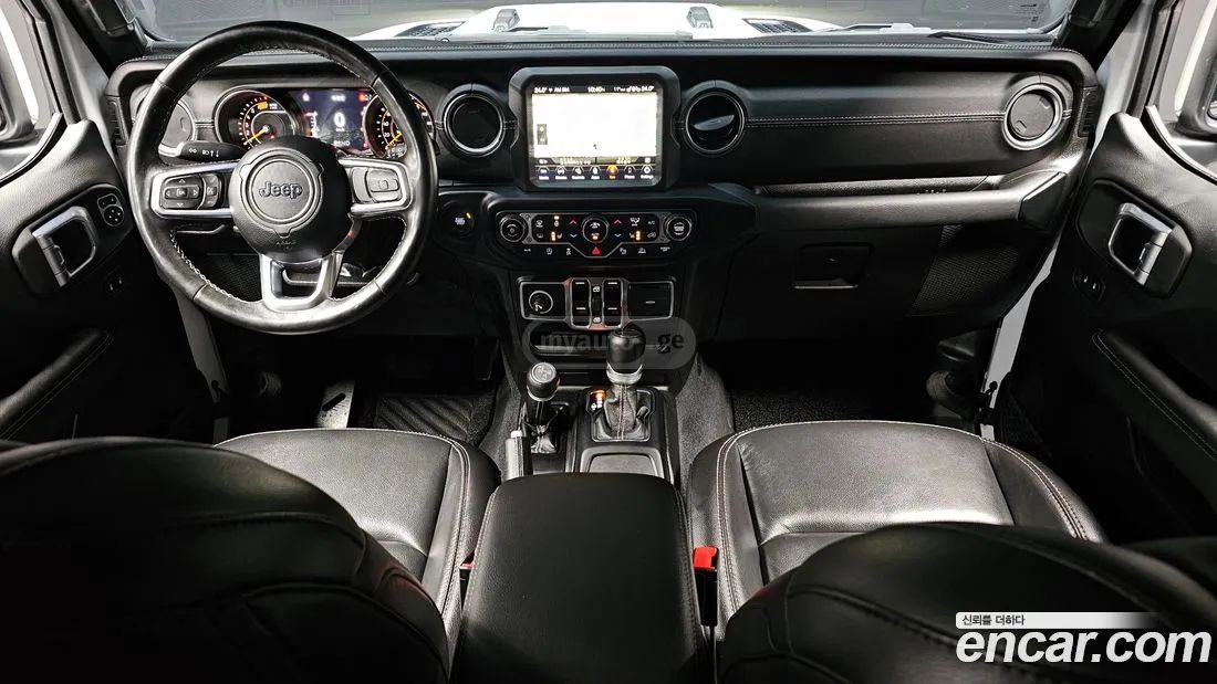 Jeep Wrangler - фото 7