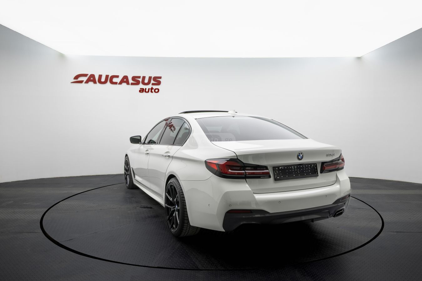 BMW Bmw 530i — миниатюра 2