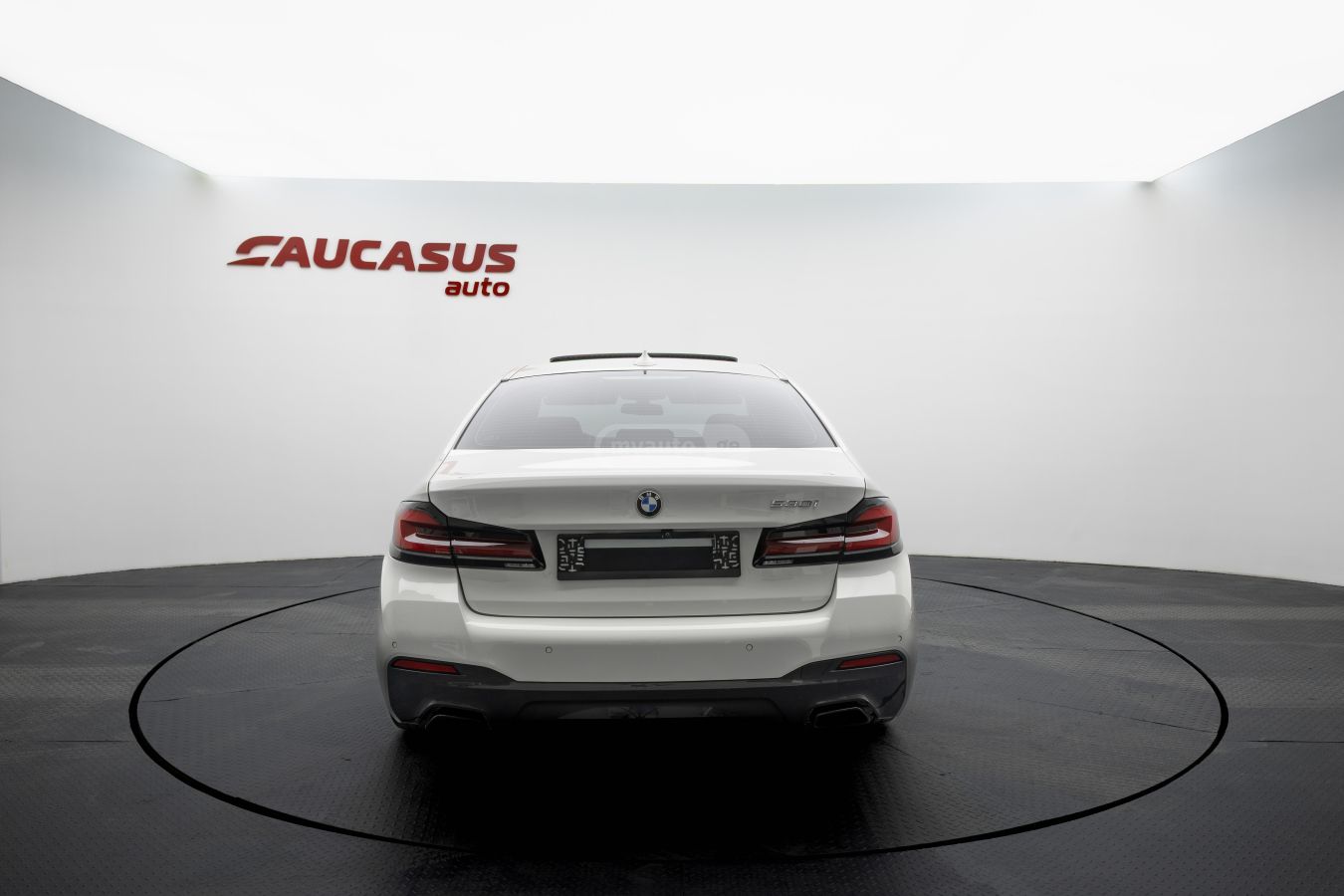 BMW Bmw 530i — миниатюра 3