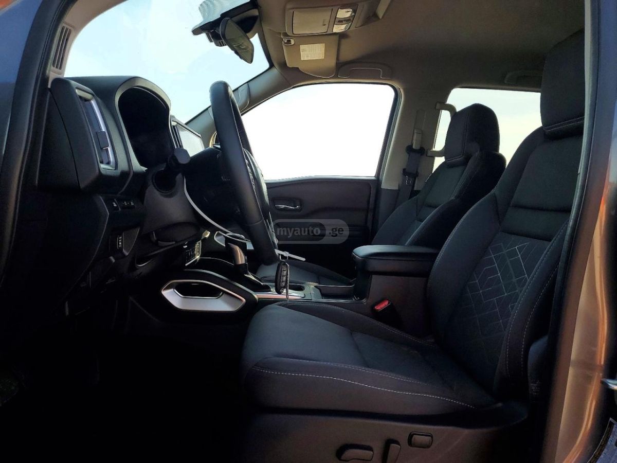 Nissan Frontier 2025 — миниатюра 7