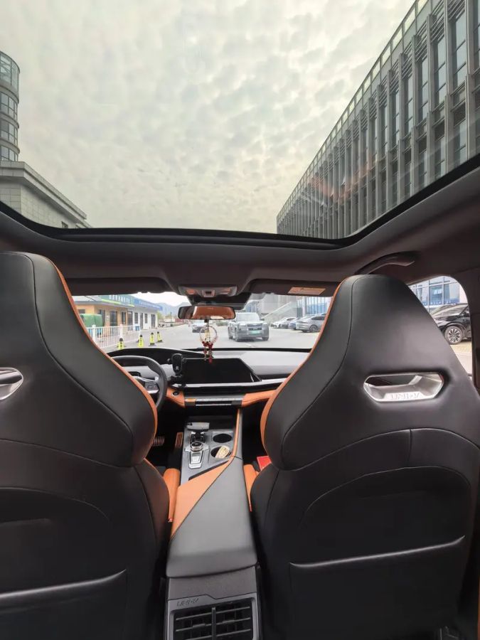 Changan UNI-V - фото 8