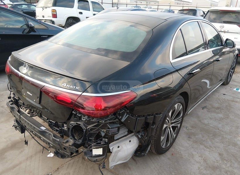 Mercedes-Benz E 350 - фото 3