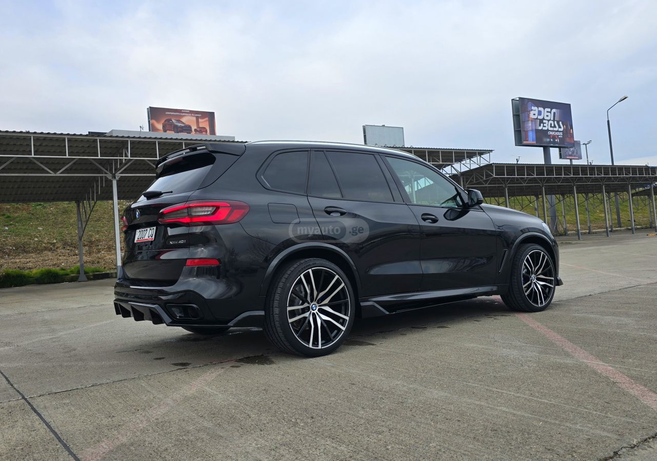 BMW X5 - фото 11