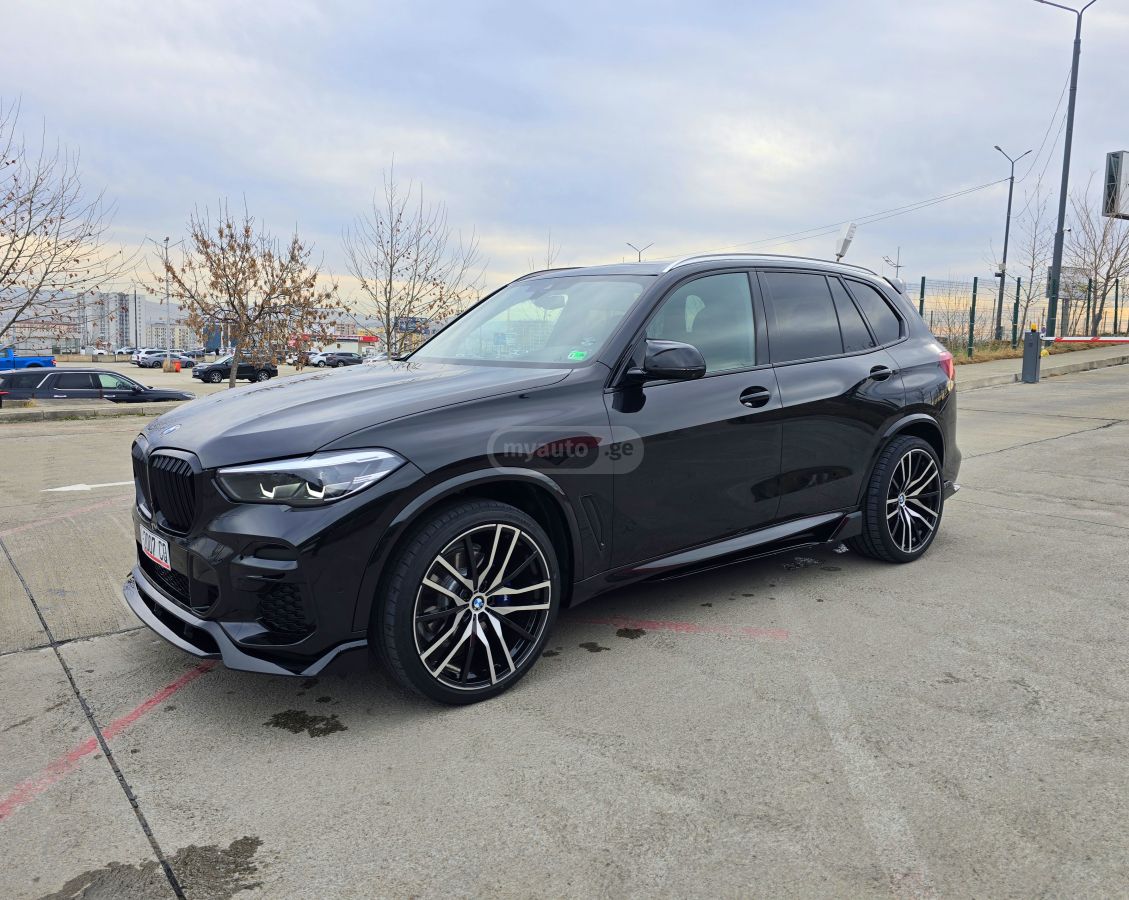 BMW X5 - фото 14