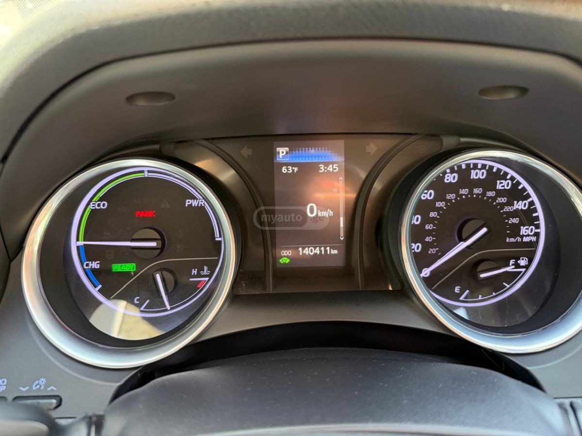 Toyota Camry - фото 11