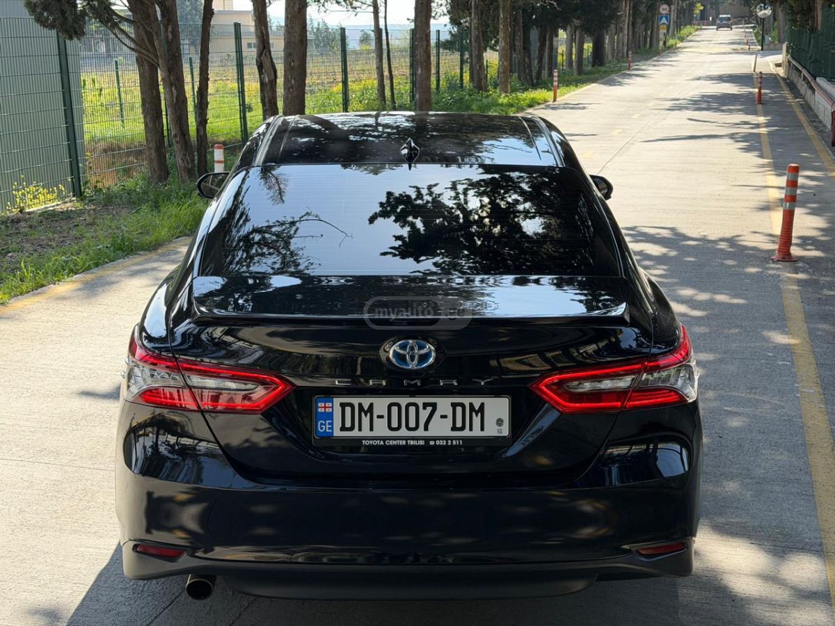 Toyota Camry - фото 7