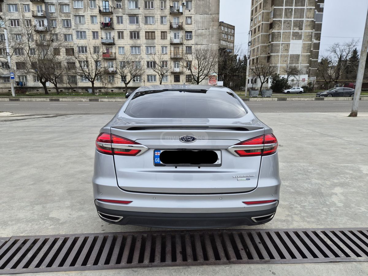 Ford Fusion - фото 5