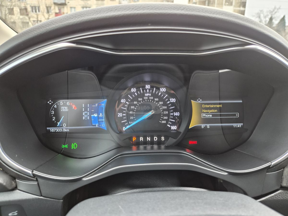 Ford Fusion - фото 9