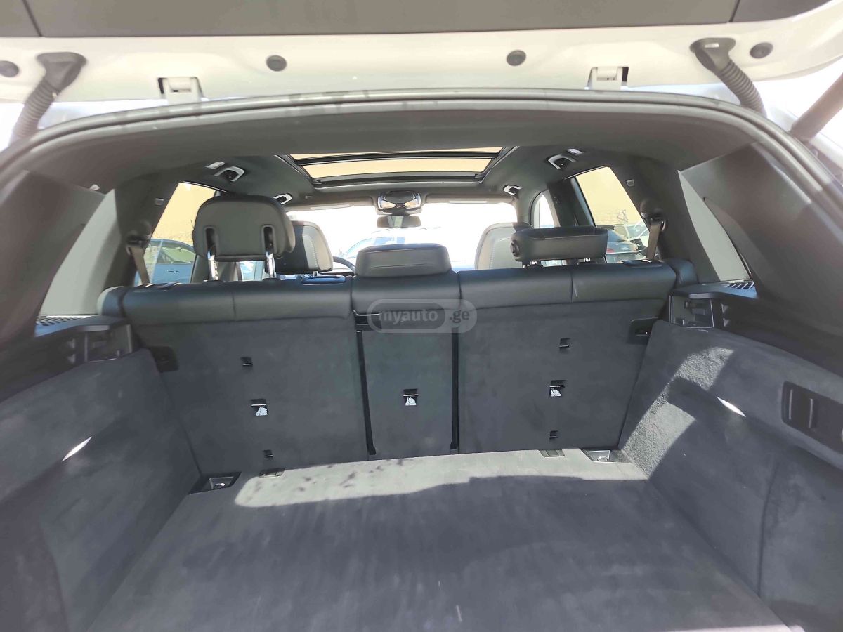 BMW X5 - фото 11