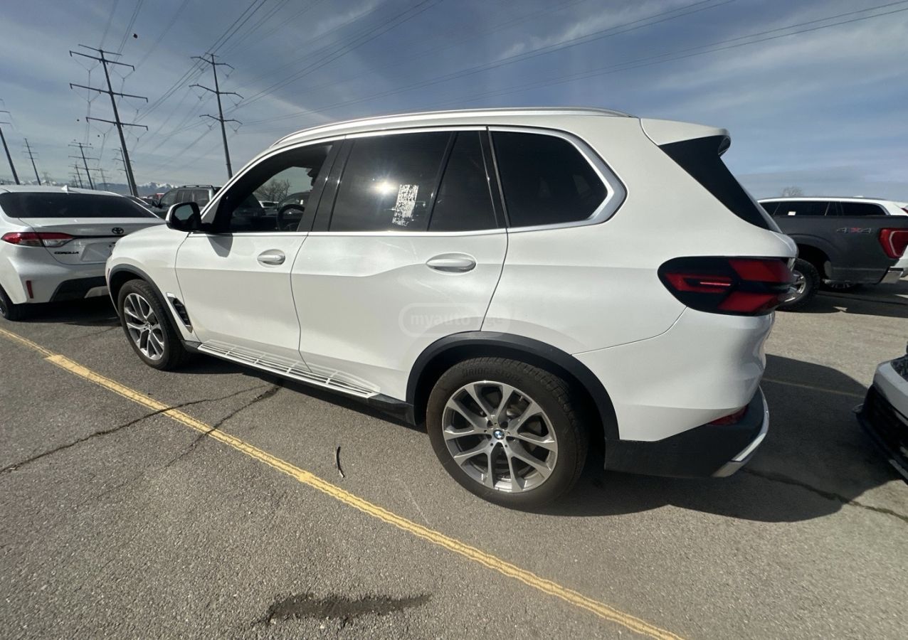 BMW X5 - фото 4